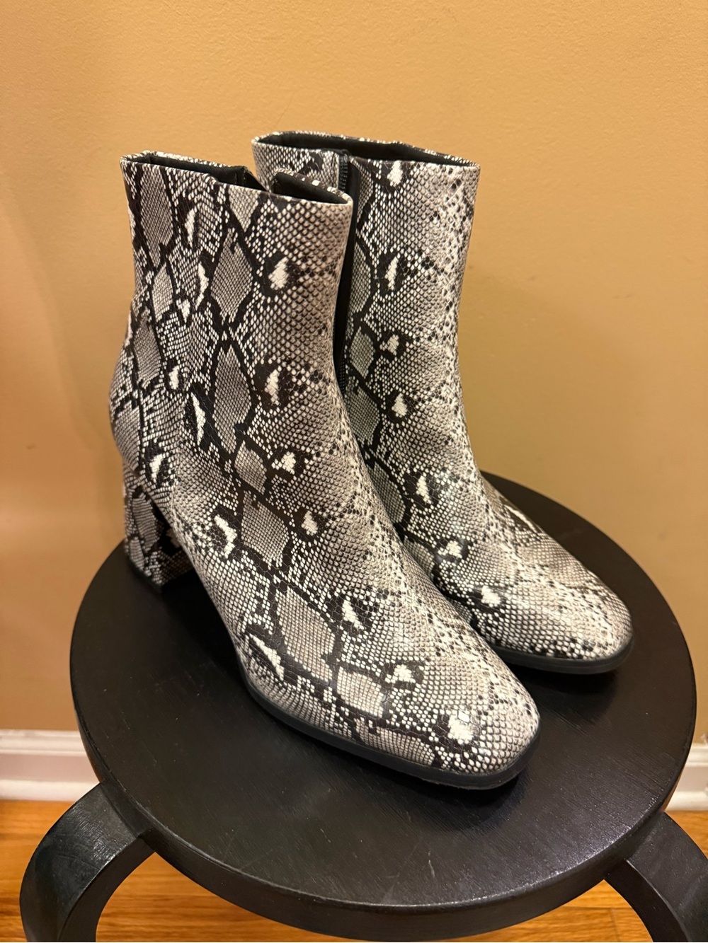 2 DIFFERENT SIZES! 9 1/2 and 10! Snake-Print Ankle Boots - Gray
